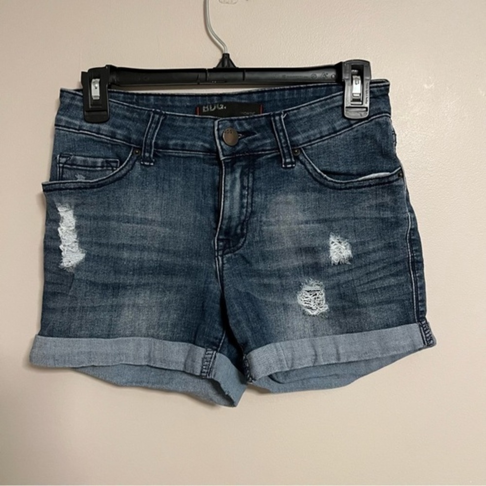 Mid-rise dark wash‎ Urban Outfitters denim shirt size 27